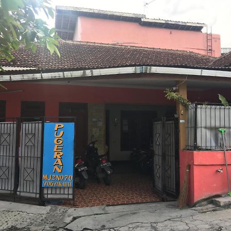 Hotel Destiny House Yogyakarta Exterior foto