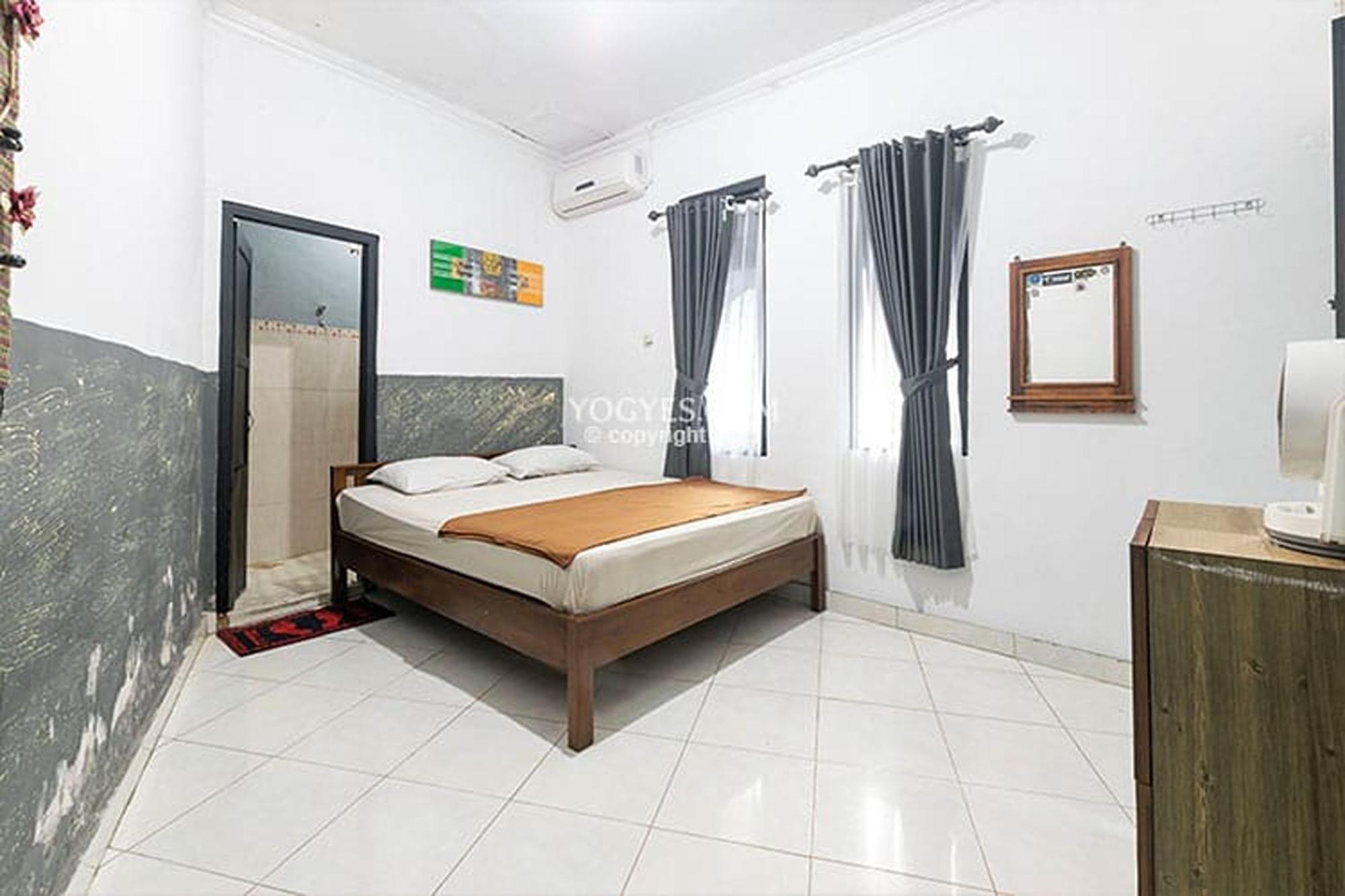 Hotel Destiny House Yogyakarta Exterior foto
